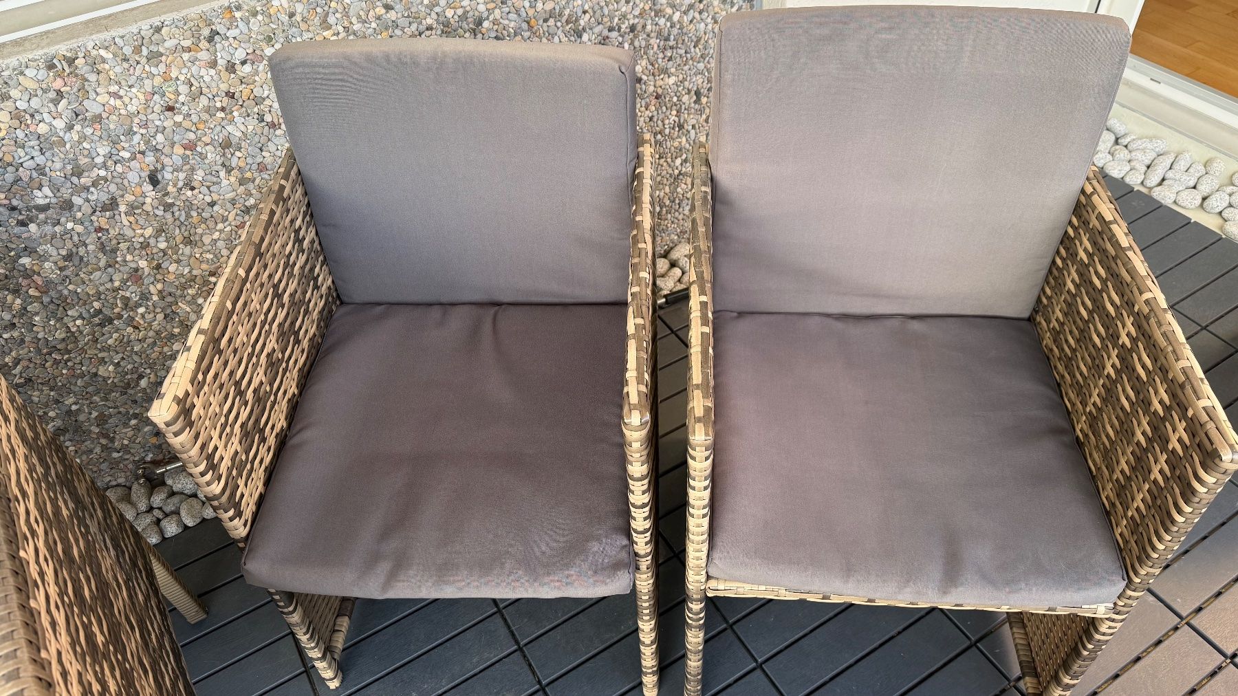 Set di tavolo e panche: Balkonlounge Rattanmöbel – Usato da Schaffhausen venduto da Milena1999 4