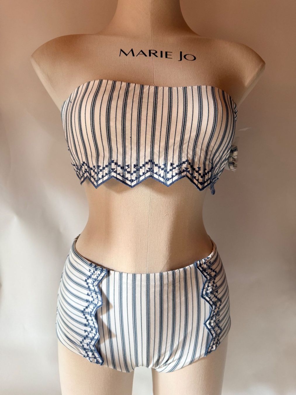 Seafolly Costumi da bagno & Bikini: SEAFOLLY, Bikini, Grösse 40, Farbe Weiss/Blau – Nuovo e nell'imballaggio originale da Rudolfstetten venduto da gst_g7xl