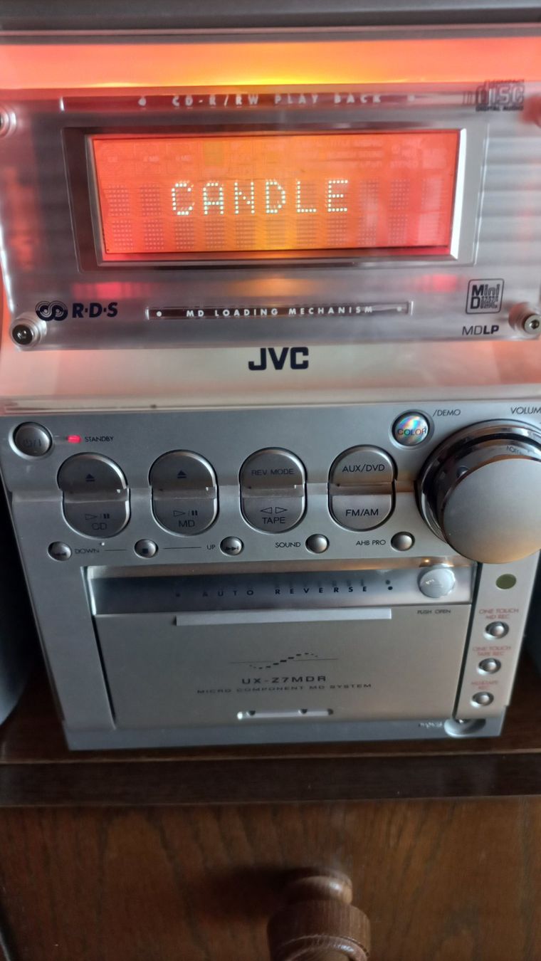 JVC Audio- & Mediensysteme: Mini Stereoanlage – Gebraucht aus Wetzikon ZH von Beatschu 2