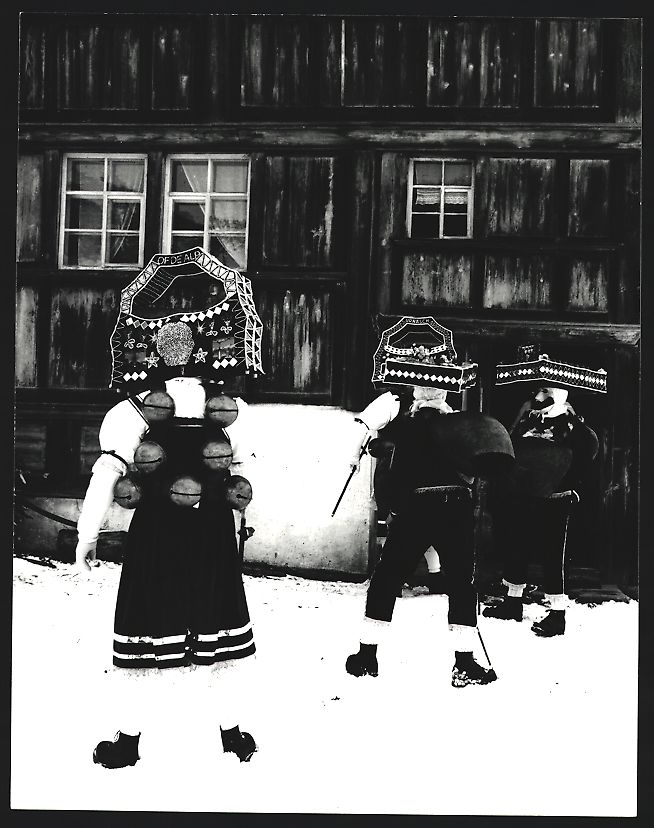 Fotografie &  Plakate: Fotografie Ansicht Urnäsch, Silvesterkl – Gebraucht aus Berlin von bartko-reher