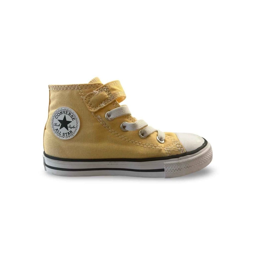 Converse Herrenschuhe: Converse Chuck Taylor All Star Sneaker Knöchelhoch GR 24 – Gebraucht aus Uetikon am See von Gabriela1709