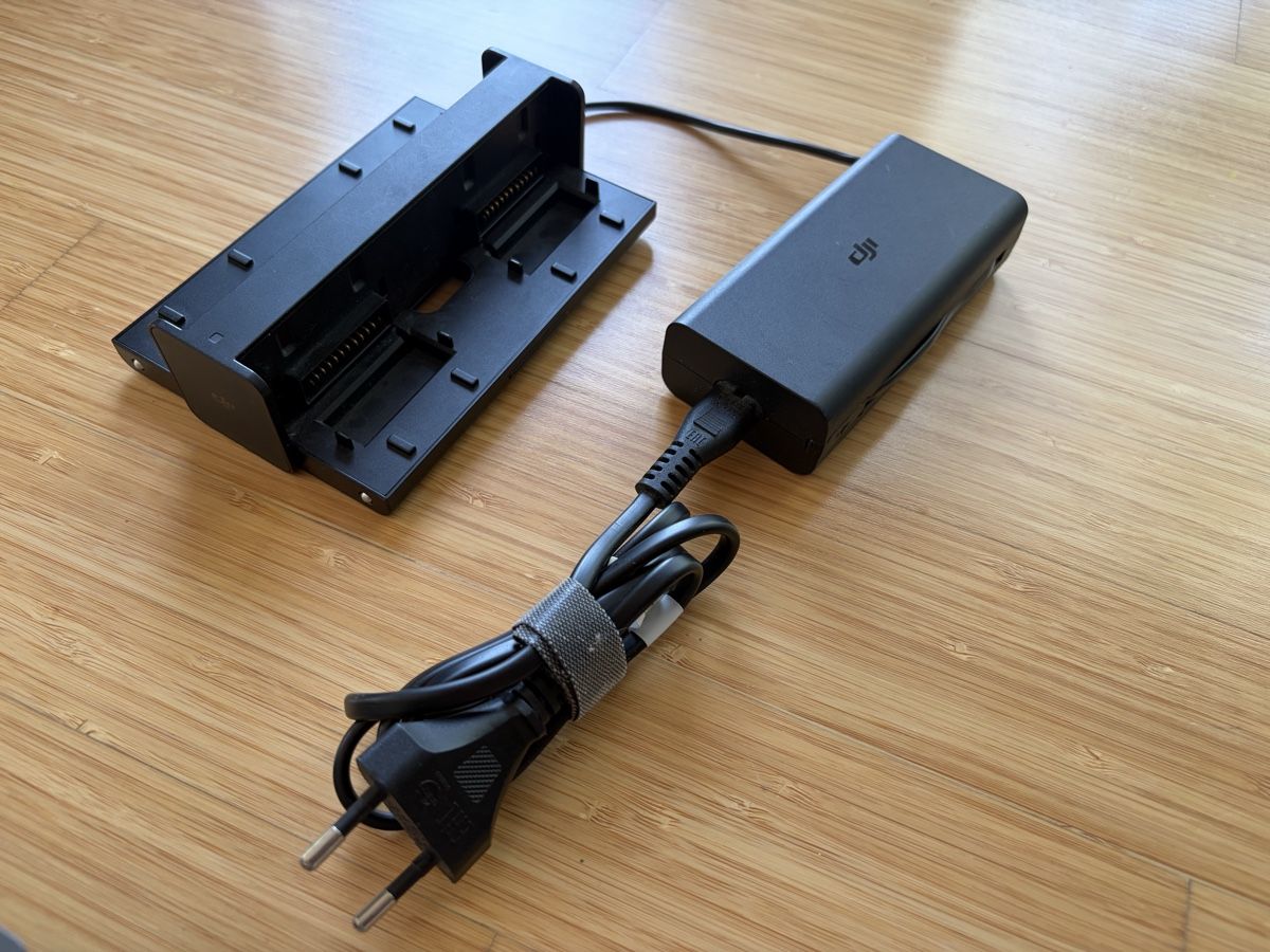 DJI Modellismo RC: DJI Mavic 2 Pro Fly More Kit und Zubehör – Usato da Dornach venduto da Dale-99 5