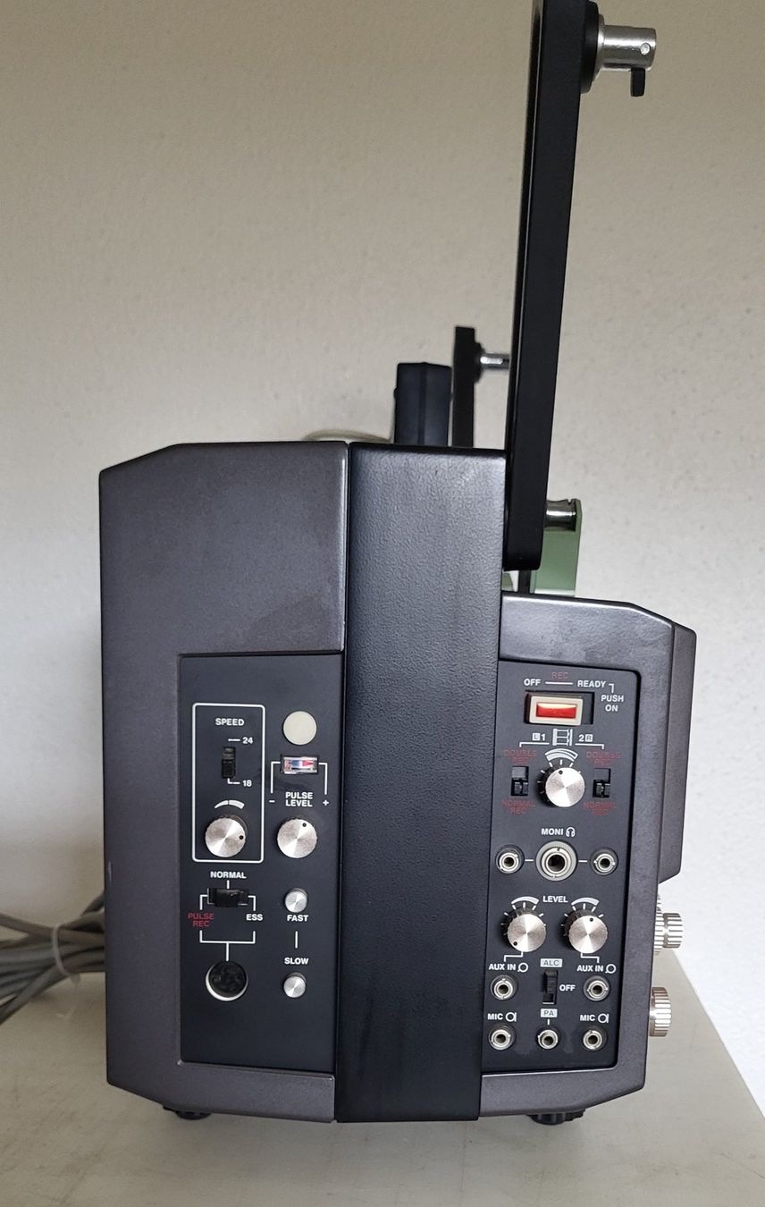 Elmo Proiettori: Projecteur ELMO GS-1200 – Usato da Villars-sur-Glâne venduto da rifzari 4