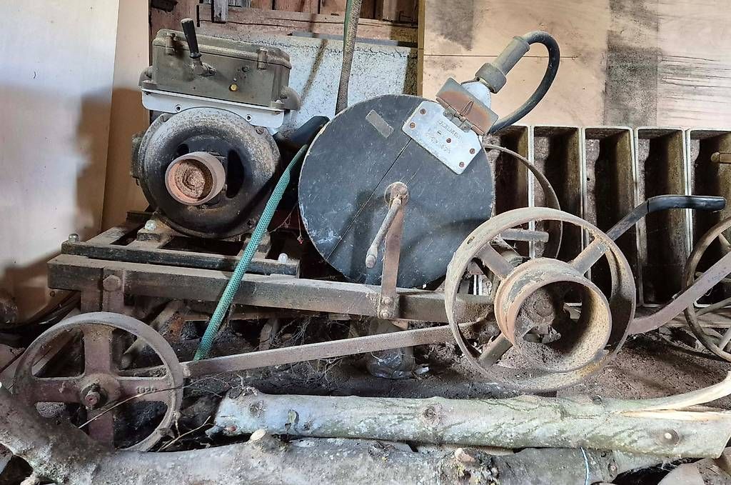 Sägen: Holzfräse mit Bucher-Elektromotor – Gebraucht aus Ebmatingen von rodinal125 3