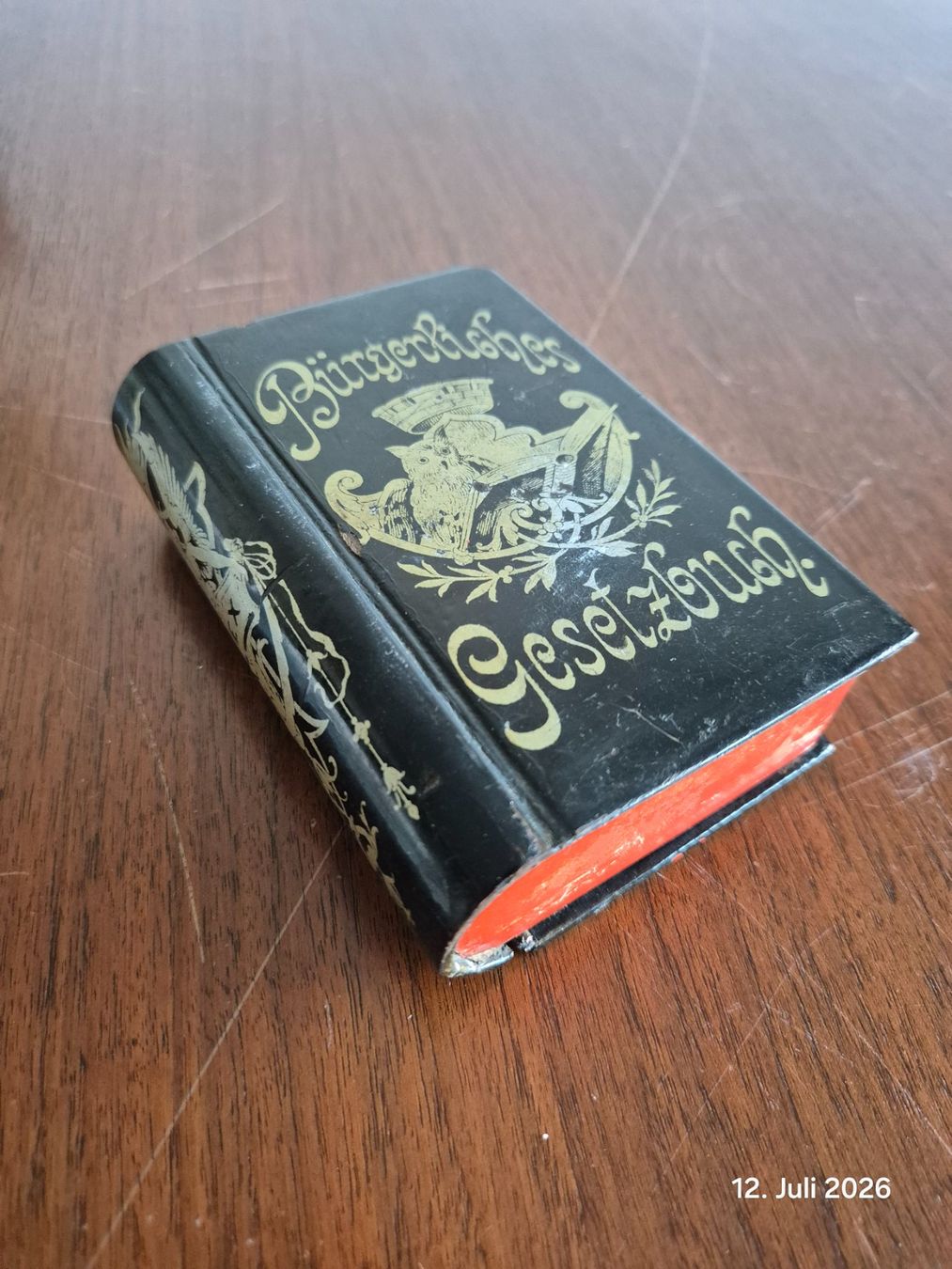 Coffres: Antike Schatulle in Buchform – D'occasion à Bronschhofen par mar_mjc9 2