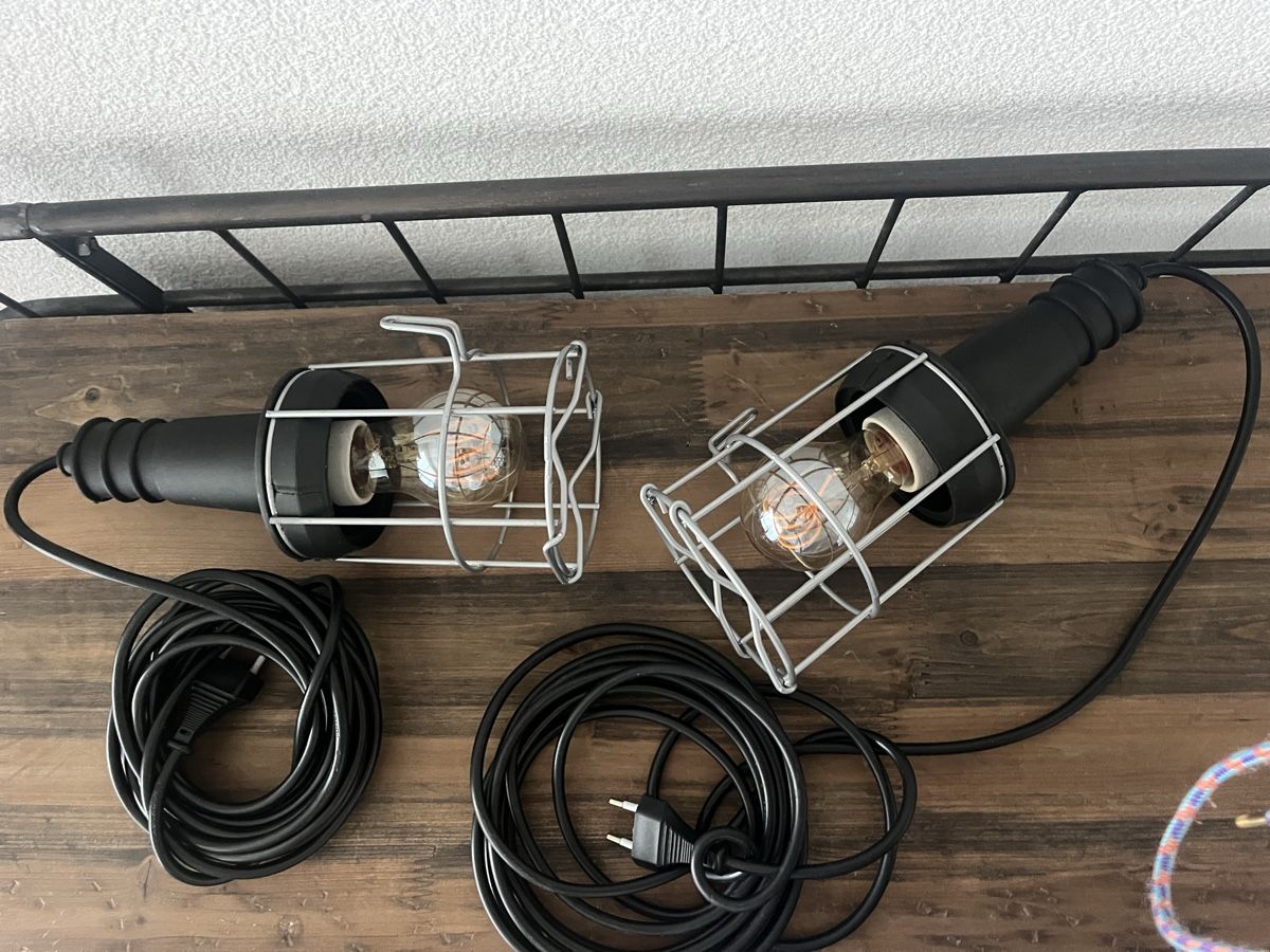 Lampen: Pendellampen mit Steckdosenanschluss 2x – Gebraucht aus Altstätten SG von tan_lzx2