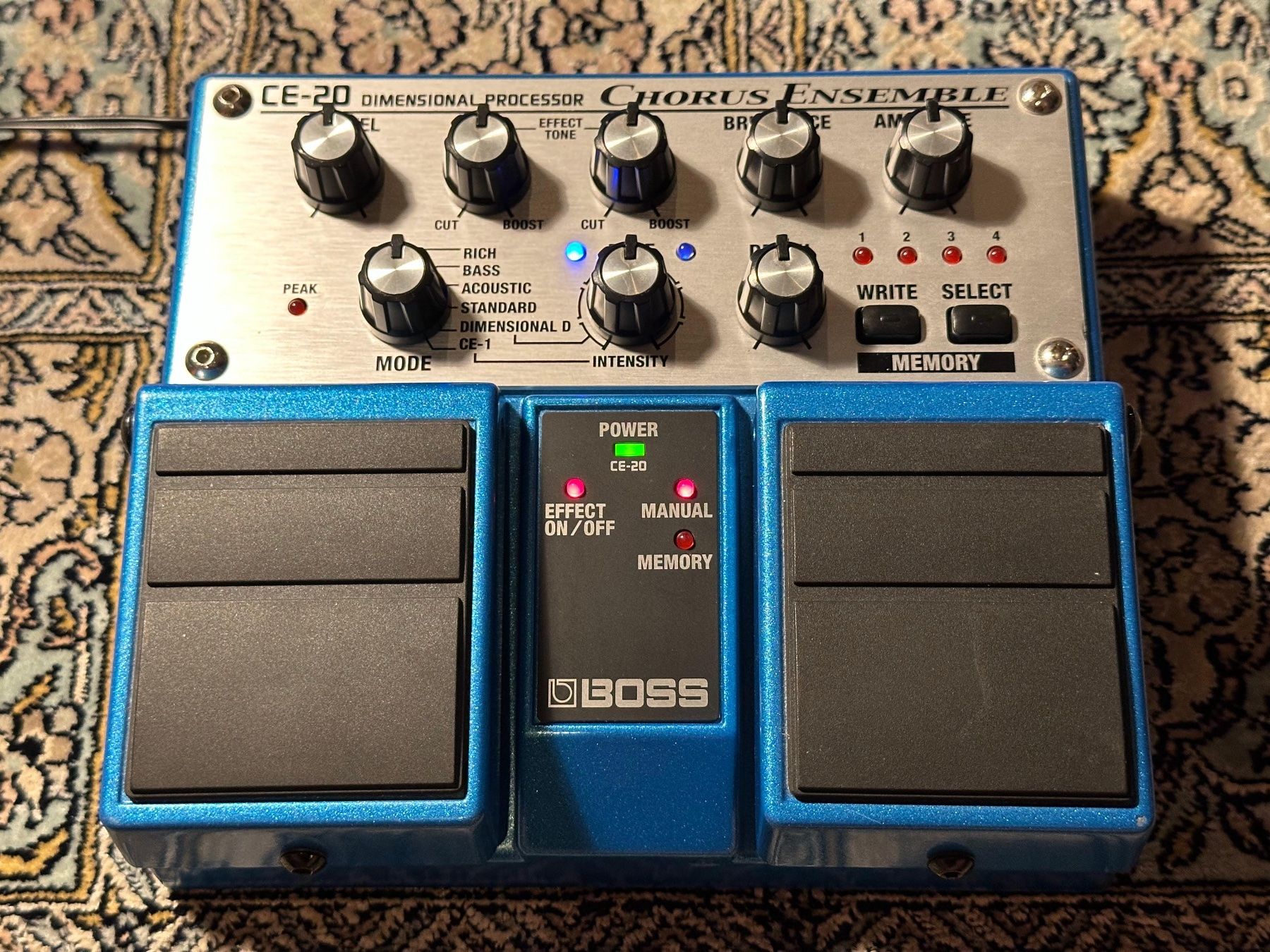 Strumenti musicali: Boss CE-20 Chorus Ensemble – Usato da Choulex venduto da GrutliTech