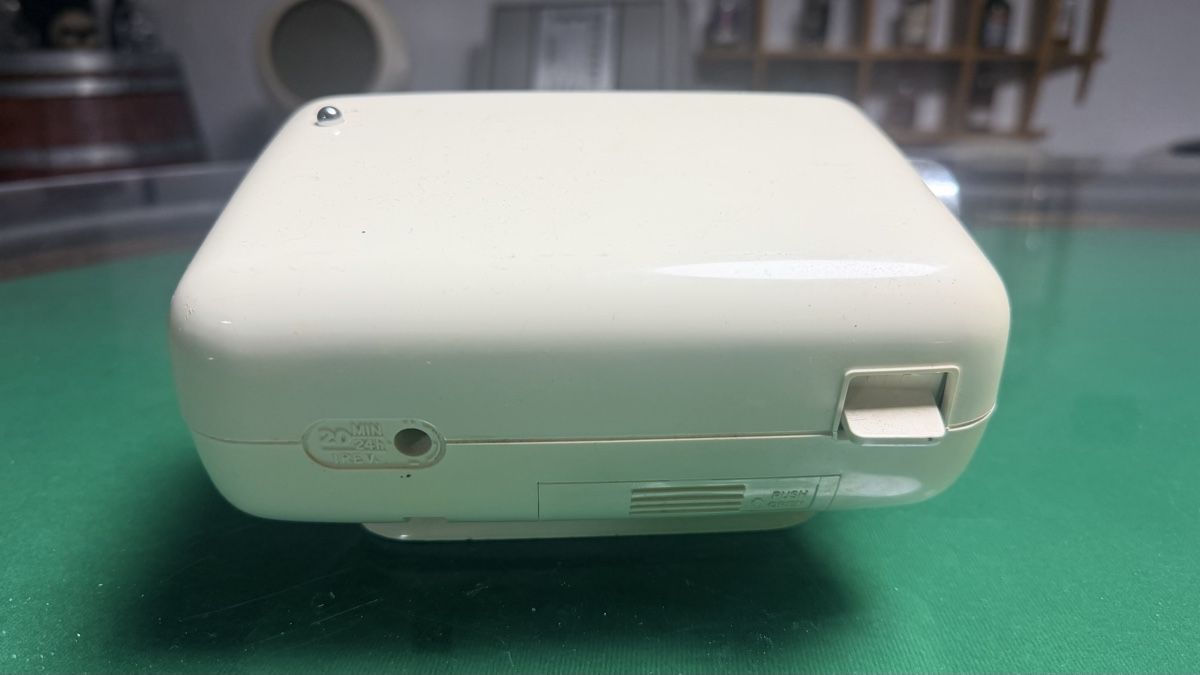 Sveglie: Réveil digital Sankyo Digi-Glo vintage, flip clock – Usato da Colombier NE venduto da manupsin 3
