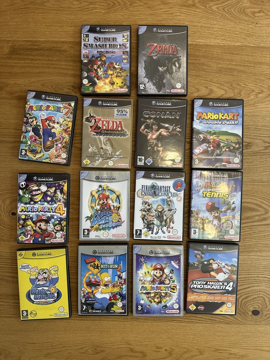 Nintendo Console: Gamecube - 14 Spiele (12 mit Anleitung) - 8 Controller – Usato da Aarau venduto da FLBEE 1