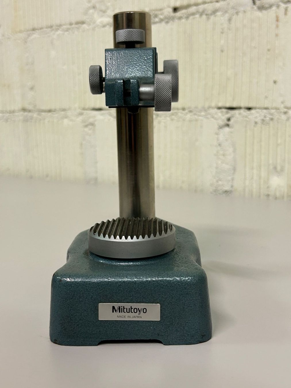 Misurare: Mitutoyo Messstativ mit Messuhr – Usato da Etzelkofen venduto da Botti50 2