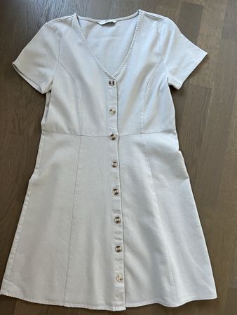 Sommerliches Kleid
