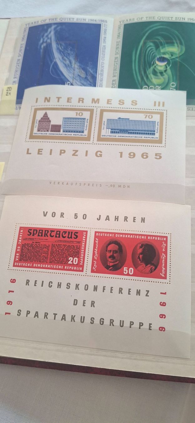 Tutti i francobolli: Briefmarken Blöcke DDR – Usato da Lachen SZ venduto da Isuma 8