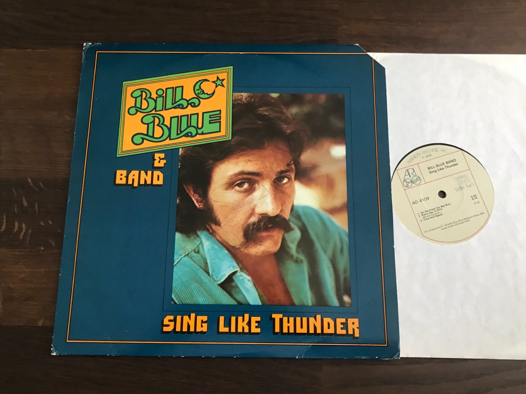 Vinyles: BILL BLUE & BAND - Sing Like Thunder - Blues/Psychedelic – D'occasion à Buchs AG par Archie