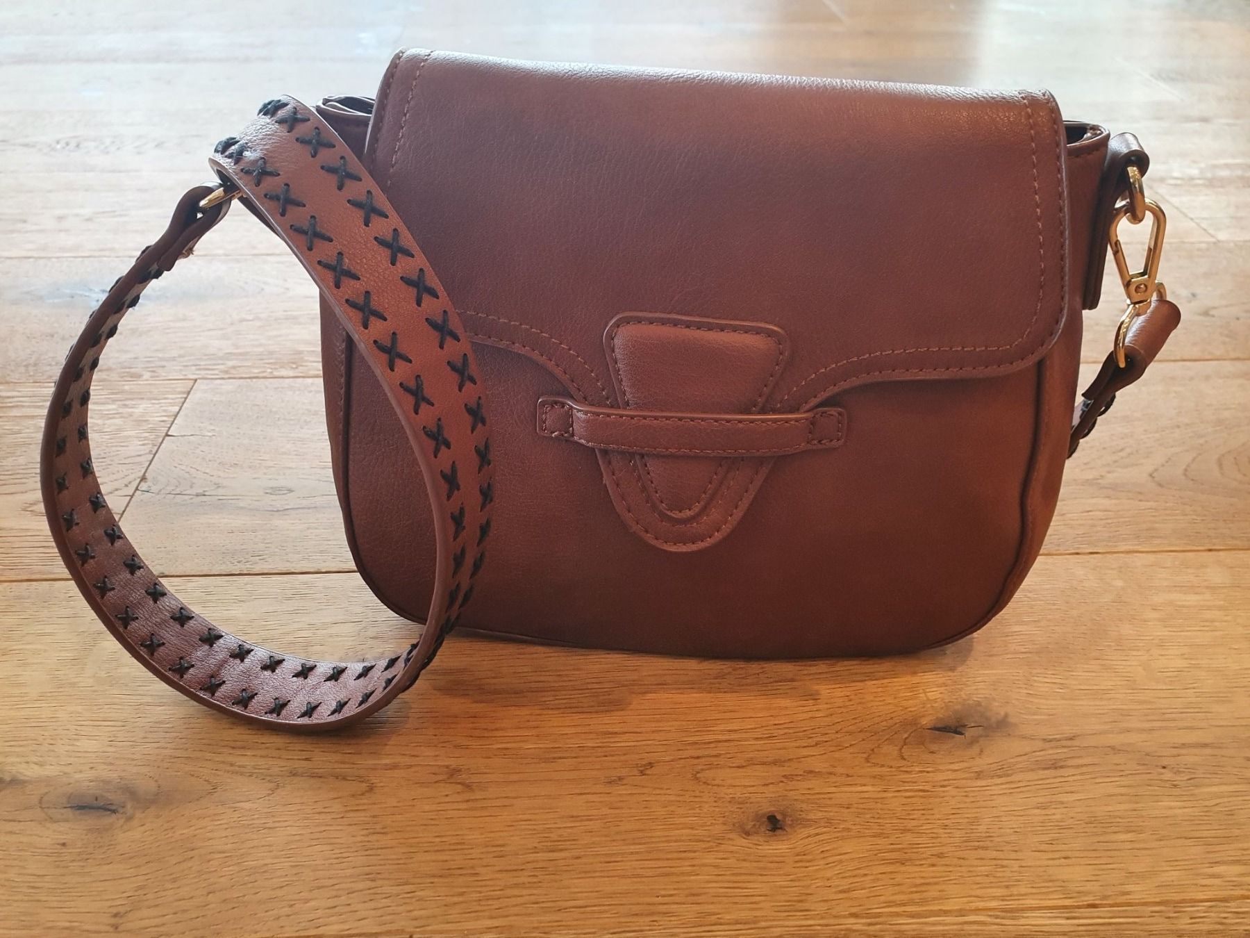 Borse da donna: Tasche – Usato da Römerswil LU venduto da cfm_j789