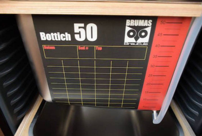 Bicchieri: Gärbottich 50 Liter mit Rahmen und Abdeckglas – Usato da Leuzigen venduto da byr_2nx2