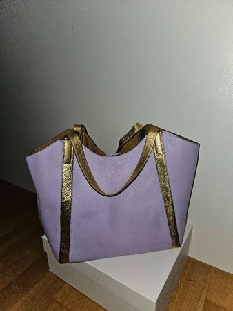 Coccinelli Shopper / Handtasche flieder-gold