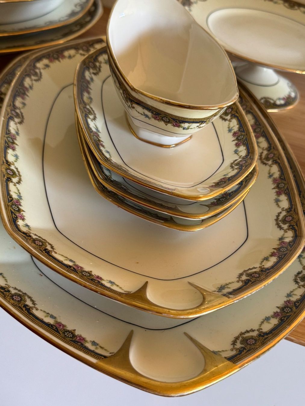 Set di piatti: Speiseservice Limoges um 1930 vergoldet – Usato da Burgdorf venduto da Tanthony 5