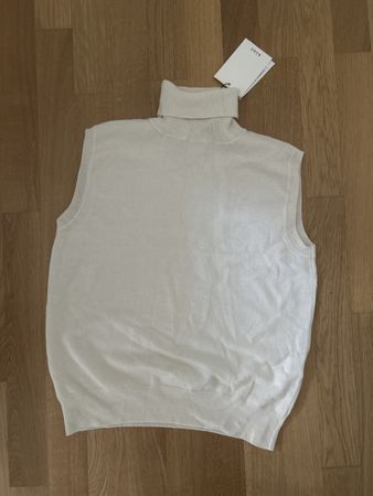 NEU Rohé Turtleneck top