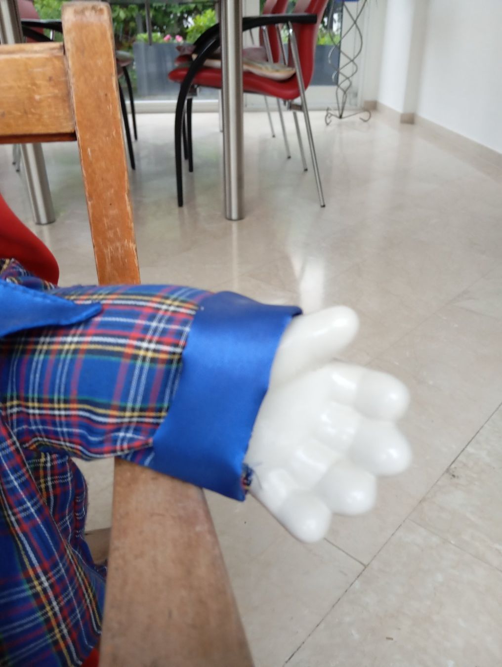 Statuette: Clown-Figur auf einem antiken Kinderstuhl – Usato da Oberägeri venduto da baerghuus 6