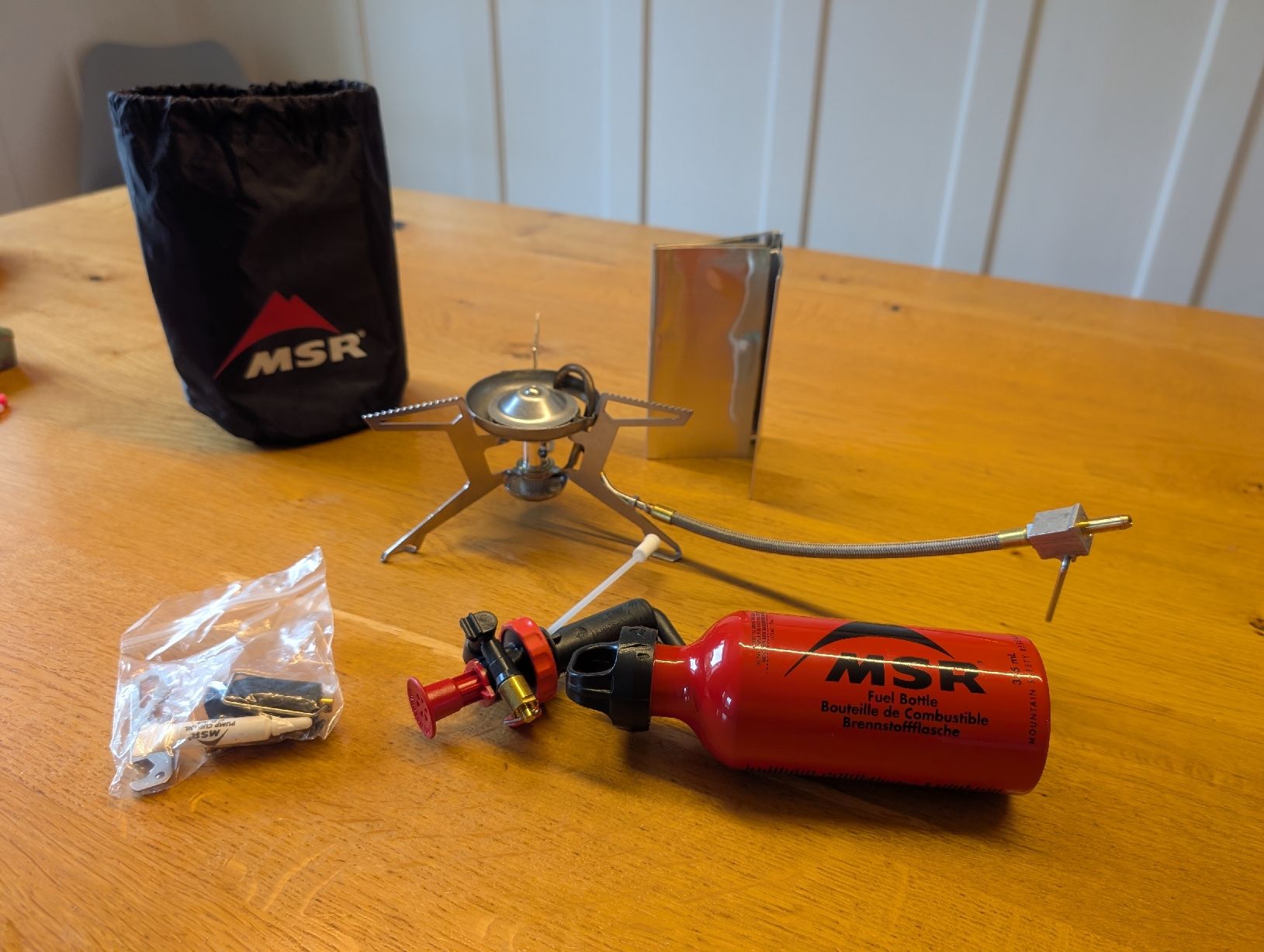 Herde: Réchaud carburant/Gaz MSR WHISPERLIGHT UNIVERSAL – Neu und originalverpackt aus Tavannes von danou44