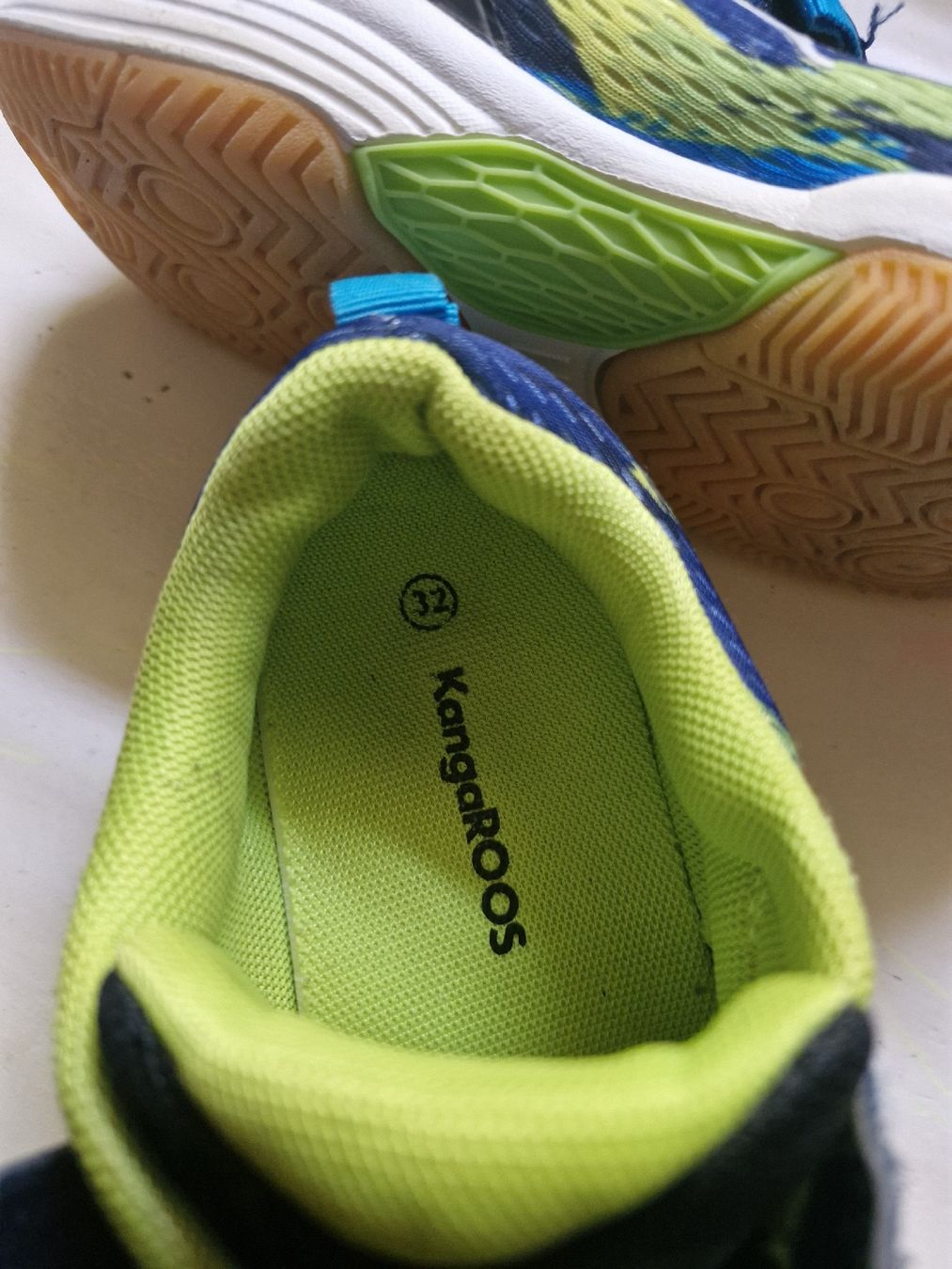 Scarpe per ragazzi: KangaROOS Kinder Turnschuhe Grösse 32 gebraucht – Usato da ebmatingen venduto da wady25x26x 3