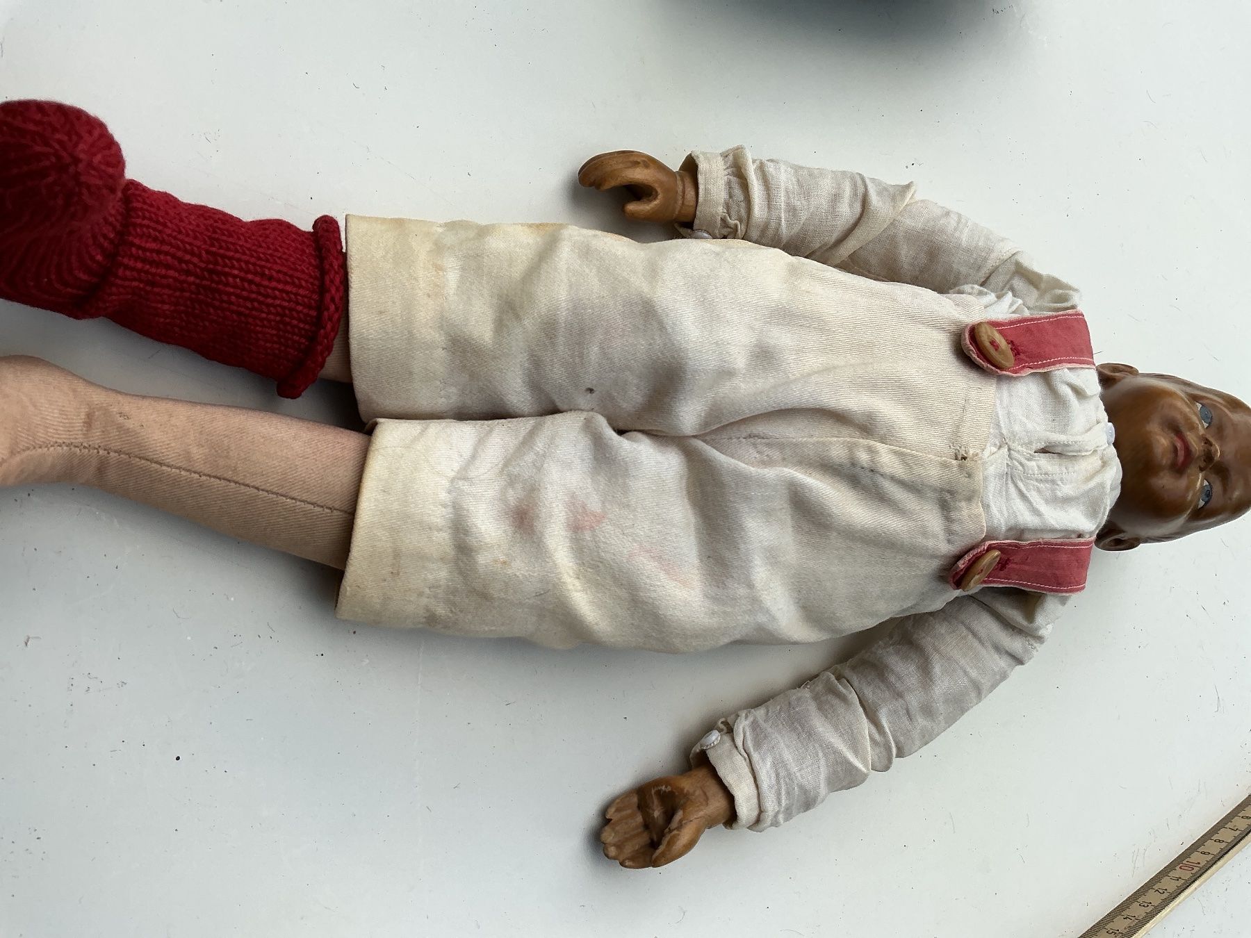 Bambole: Antike Holzpuppe (Hasler) – Usato da Bern venduto da vielerart 3
