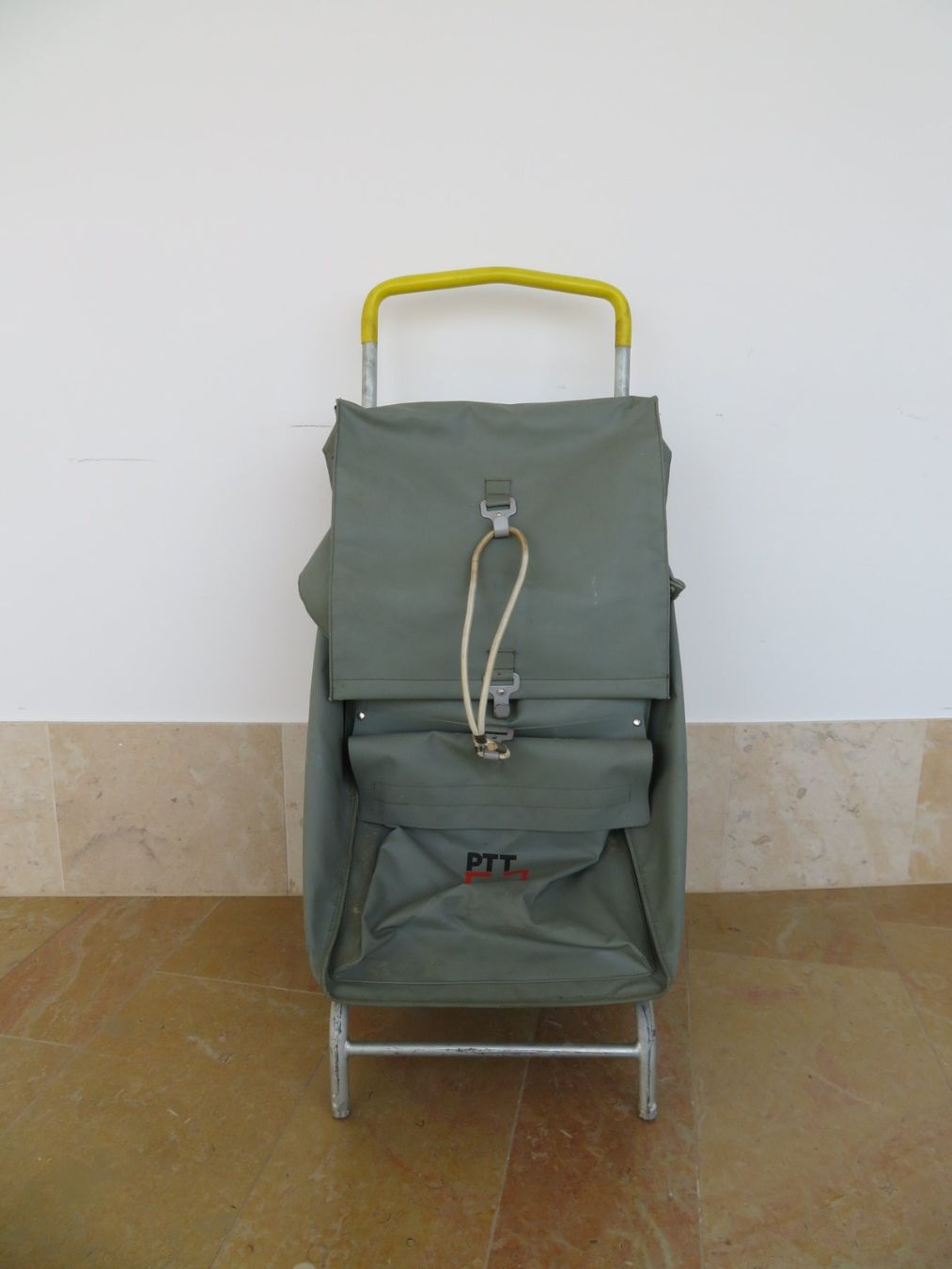 Borse: Post PTT Handwagen mit Tasche – Usato da Reinach BL venduto da WBZ-Flohmarkt