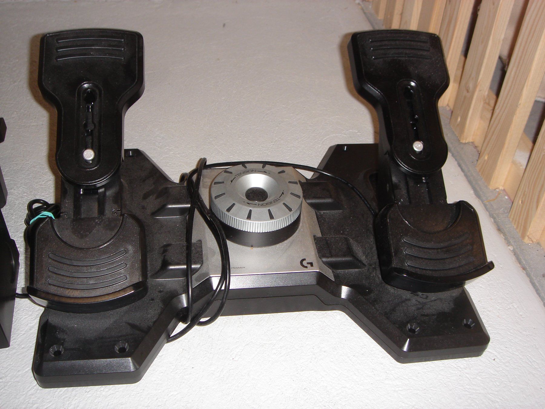 Logitech Console: Logitech Flight System G940 Set mit Pedalen 42 Zeichen – Usato da Thun venduto da mathias1951 2