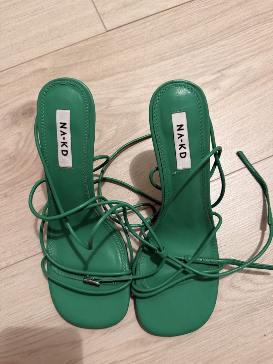 Na-kd Scarpe da donna: NA-KD High Heels grün – Nuovo (secondo la descrizione) da Ossingen venduto da els_9s6h