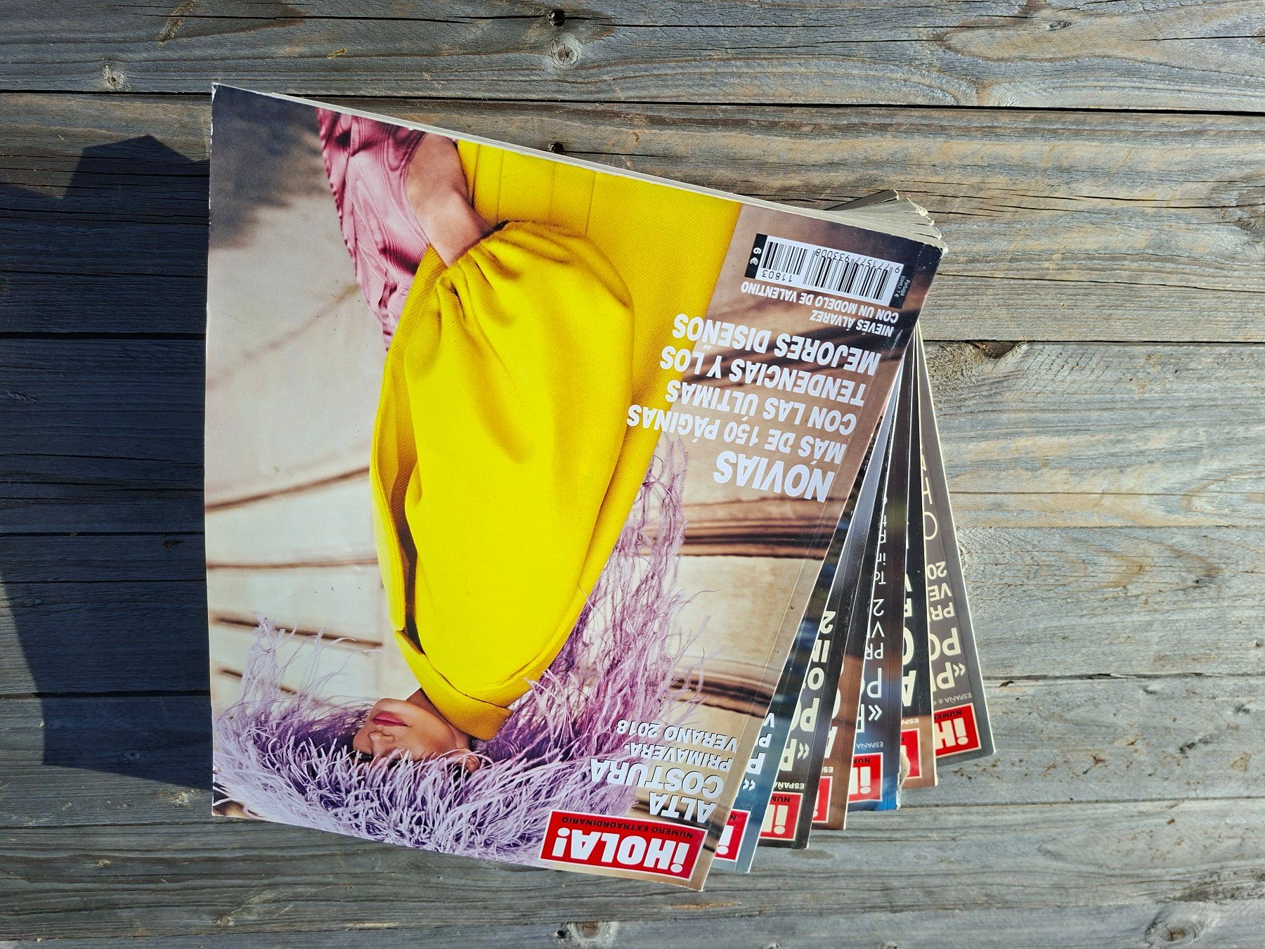 Zeitschriften & Magazine: Hola Modehefte – Gebraucht aus Niederrohrdorf von haueterdestillate 2