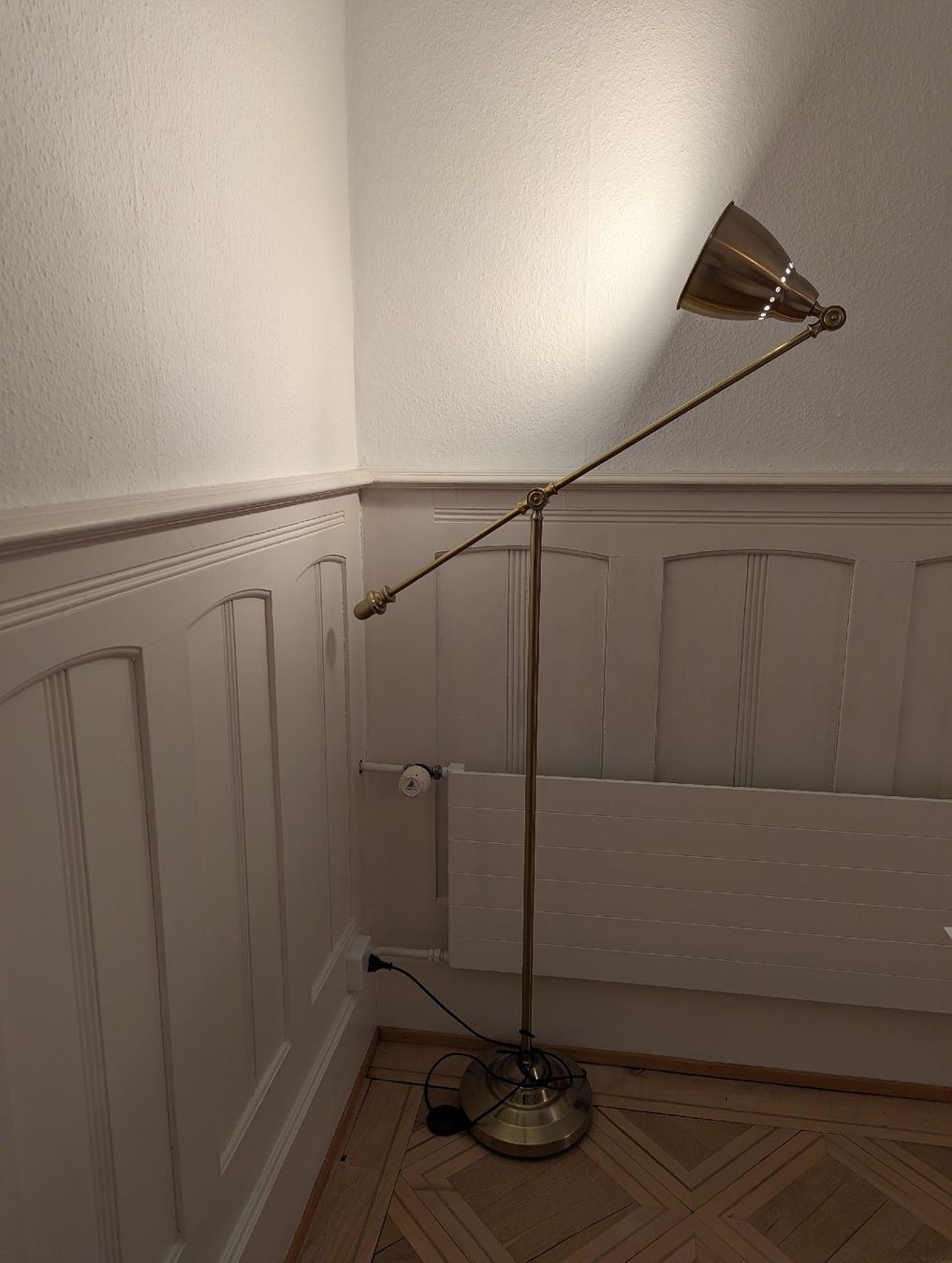 Ikea Lampes: Goldene Stehlampe – D'occasion à Zürich par cel_fs2q 1