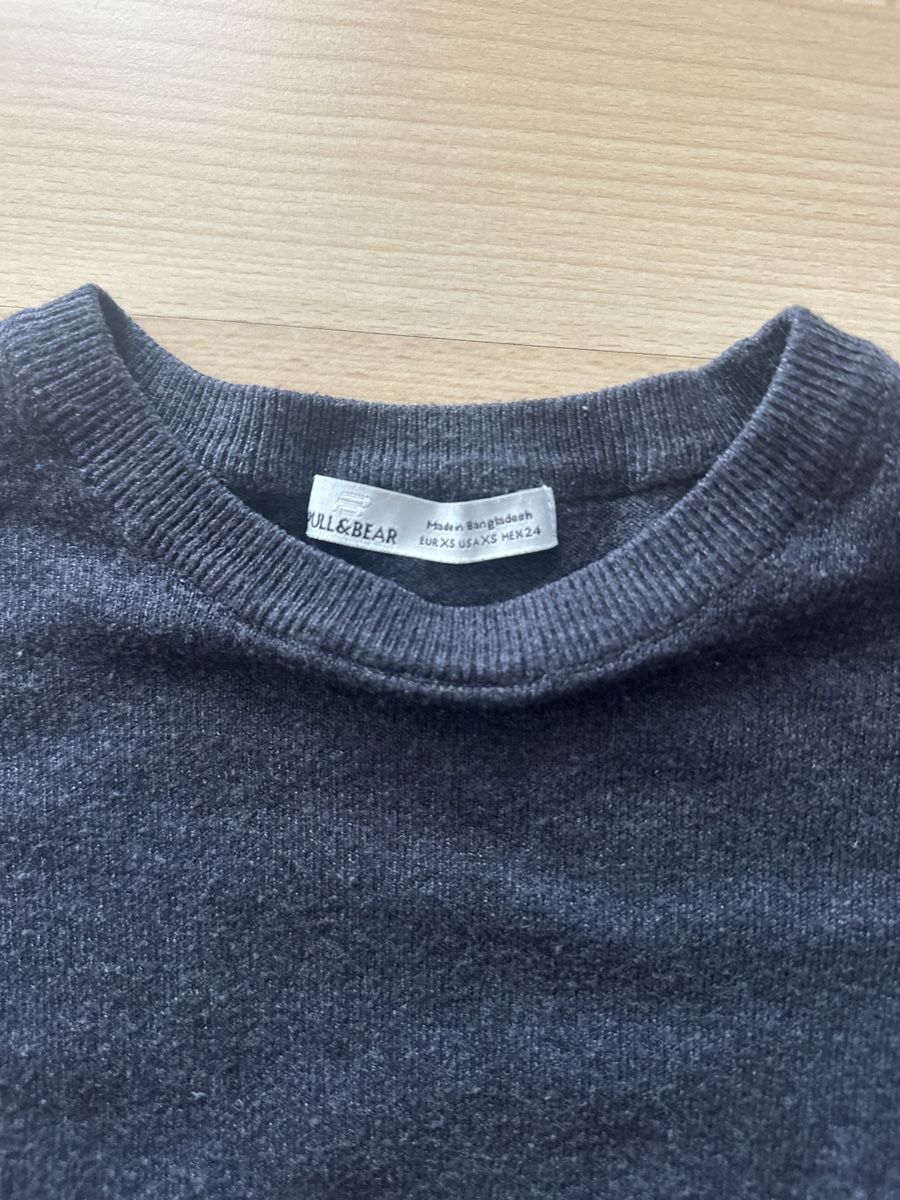 Pull&Bear Maglioni & Felpe: Leichter Pullover (dunkelgrau) Grösse XS – Usato da Lampenberg venduto da Graziella_ 1