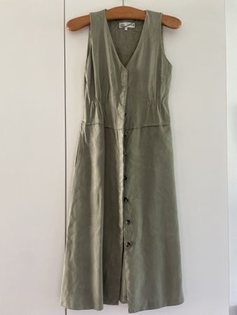 Leinen-Kleid