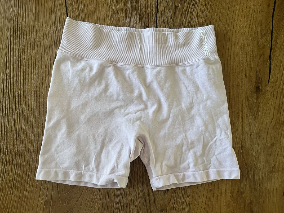 DFYNE Leggings: DFYNE Sporthose – Gebraucht aus Baar von vanessaa_