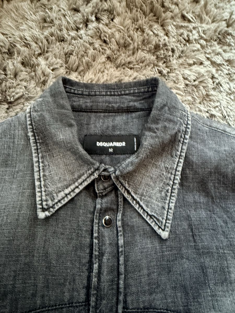 Dsquared2 Camicie: Dsquared2  graues denim Hemd Gr. 52 - NEU – Nuovo e nell'imballaggio originale da Zürich venduto da MyWardrobe 2