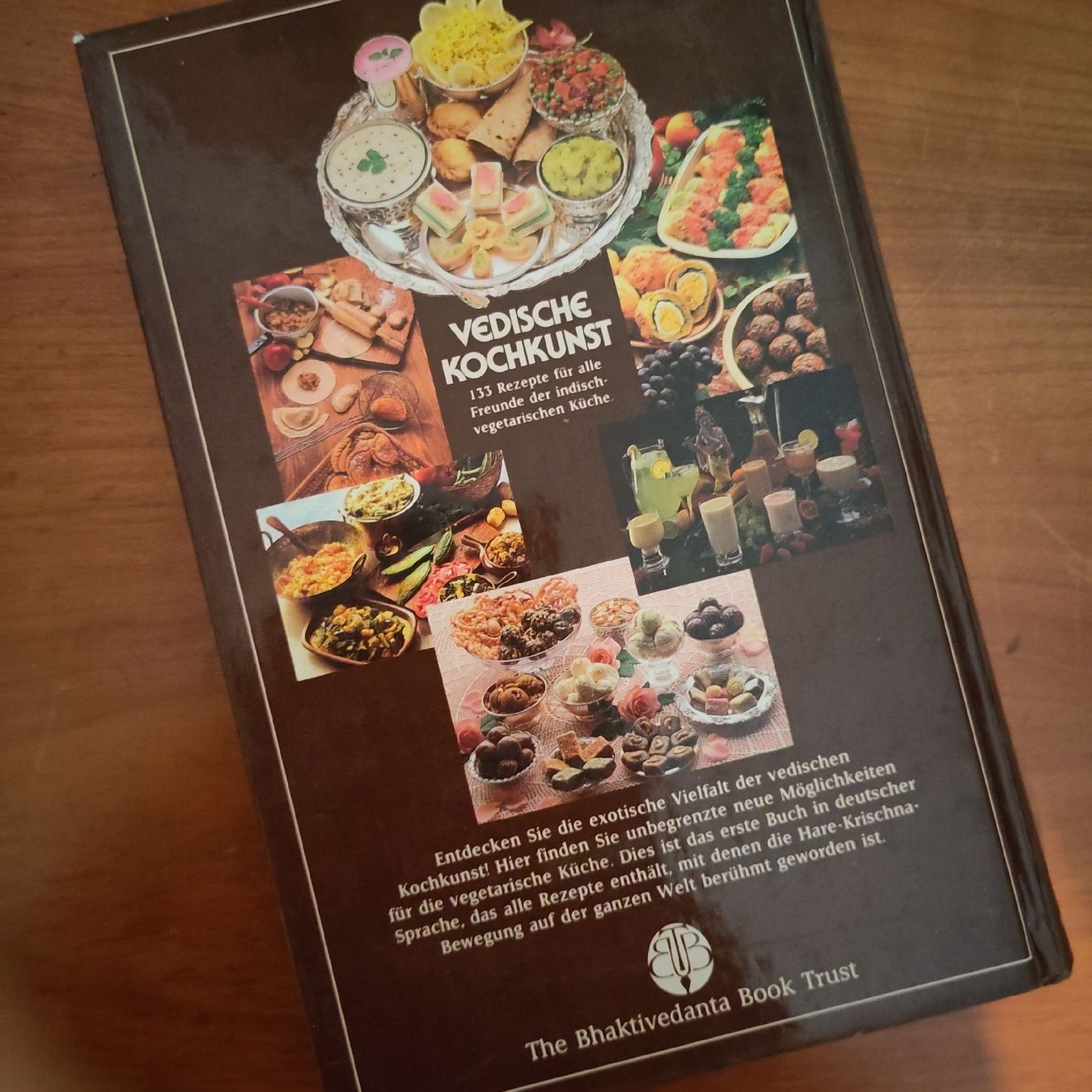 Bücher: Kochbuch: Vedische Kochkunst – Gebraucht aus Romanshorn von SuperRetro64 1