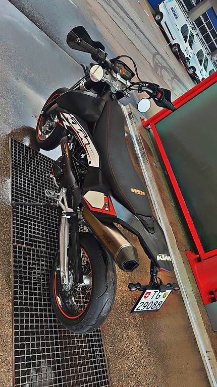 KTM Strada: KTM SMC 690 – Usato da Amriswil venduto da Gego97