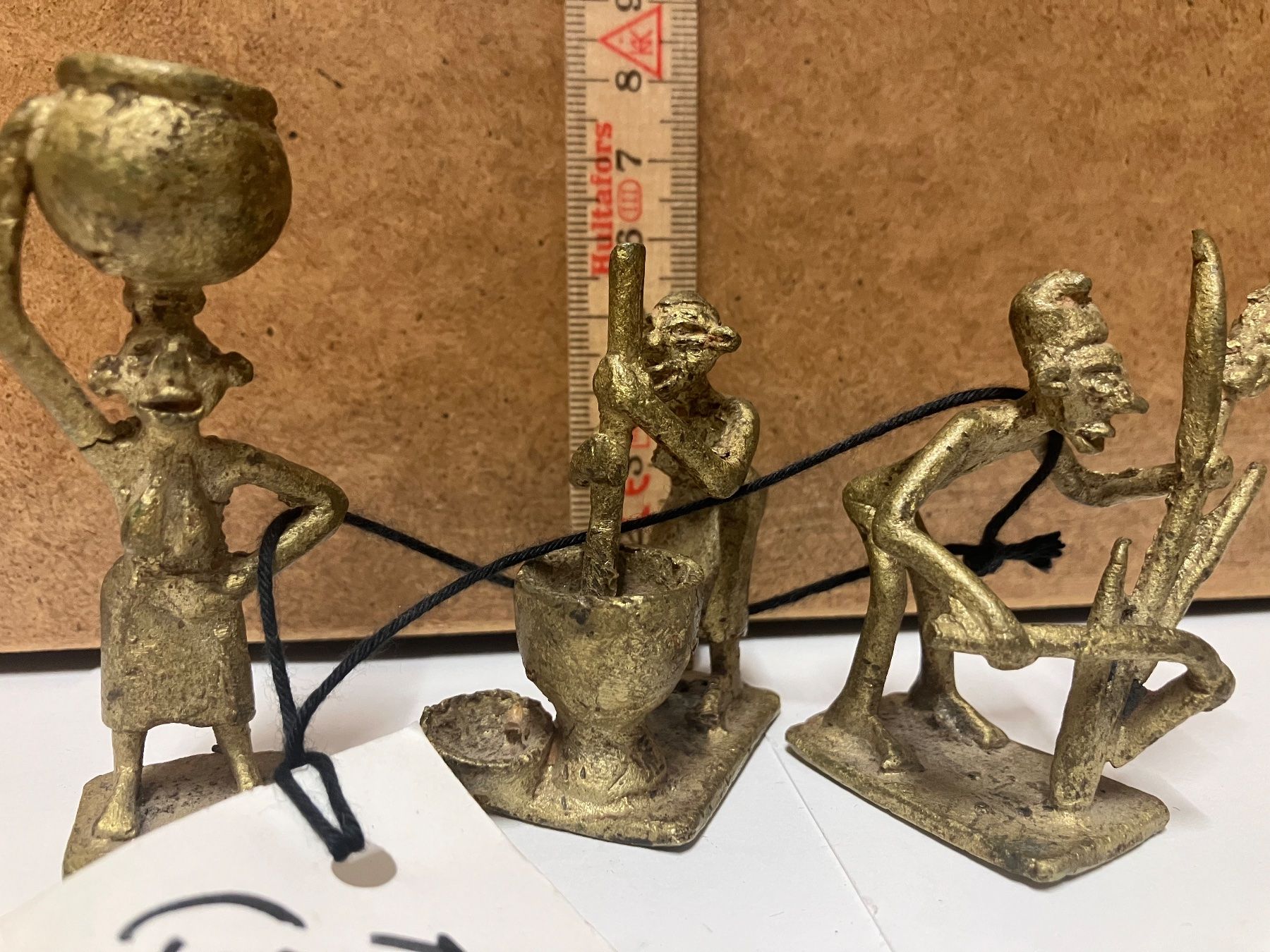 Statuette: Afrikanisch Figuren – Usato da Zürich venduto da Ideal0 1