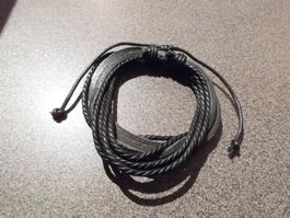 Armband schwarz, viele Stränge