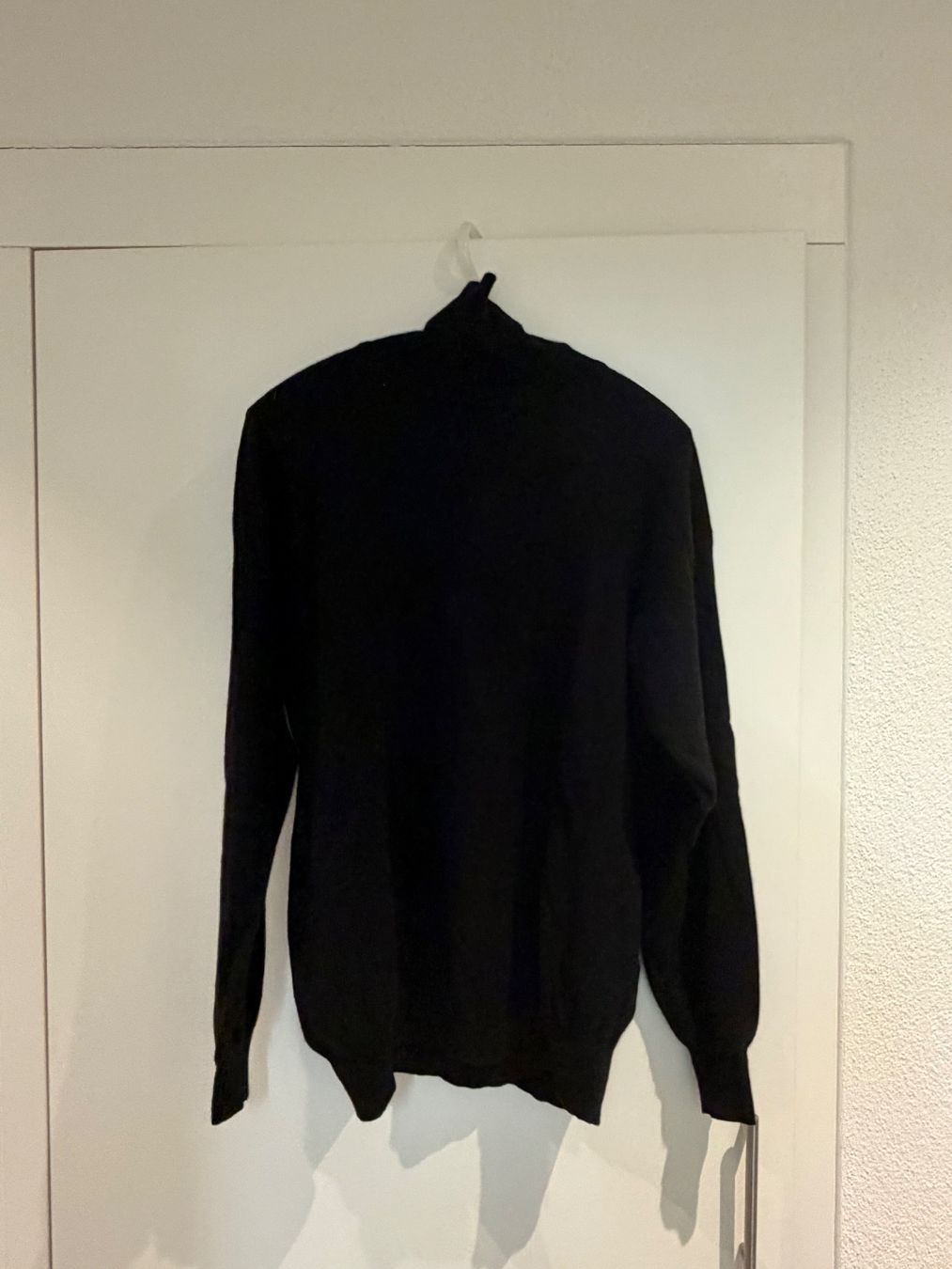 Pullover & Sweatshirts: Rollkragenpullover MacElton Kaschmir – Gebraucht aus Dielsdorf von Anthony111 1