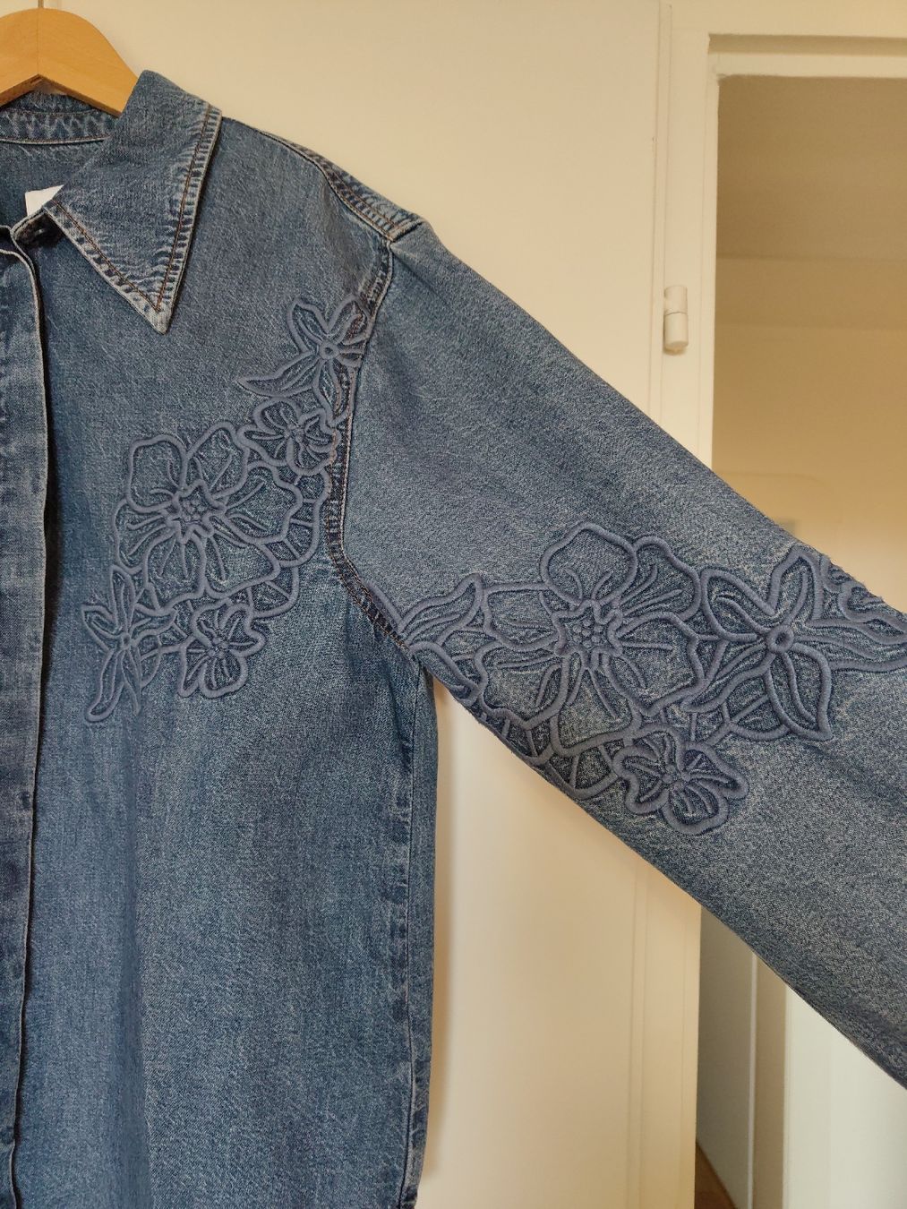 Other Stories Camicette: Jeansbluse &other stories – Usato da Zürich venduto da betzec 3