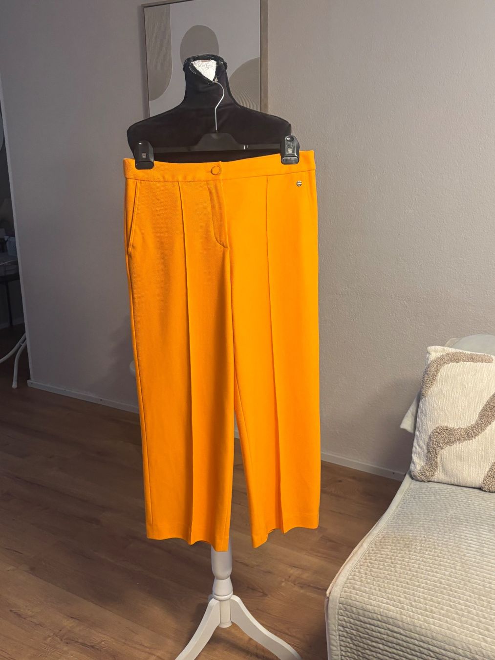 Marc Cain Pantaloni: Marc Cain Culotte Baumwollpopelin – Usato da St. Margrethen SG venduto da dijanaO