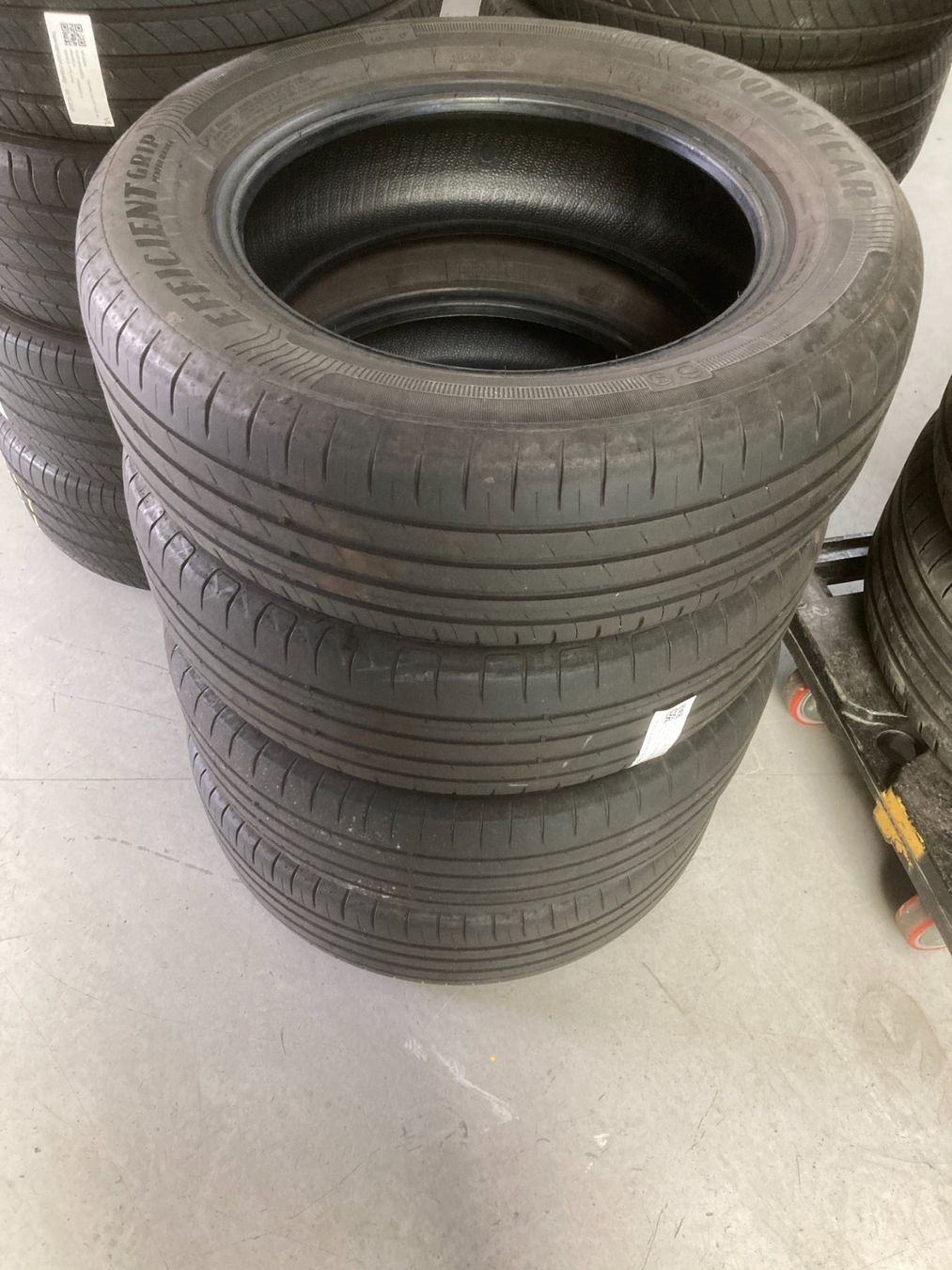 Goodyear Pneus & Kompletträder: 205/60R16 Sommerpneu Good Year – Gebraucht aus Cham von Cham6332