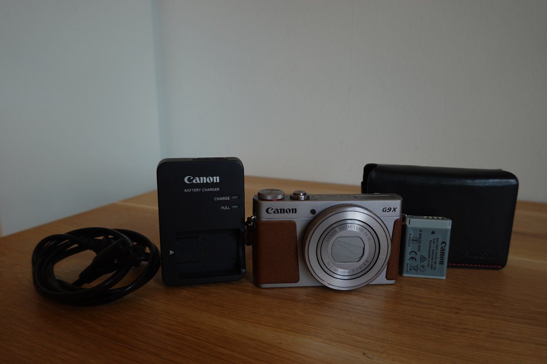 Canon Fotocamera: Canon G9X Mark ii - Grau – Usato da Fribourg venduto da mar_9vlt 3
