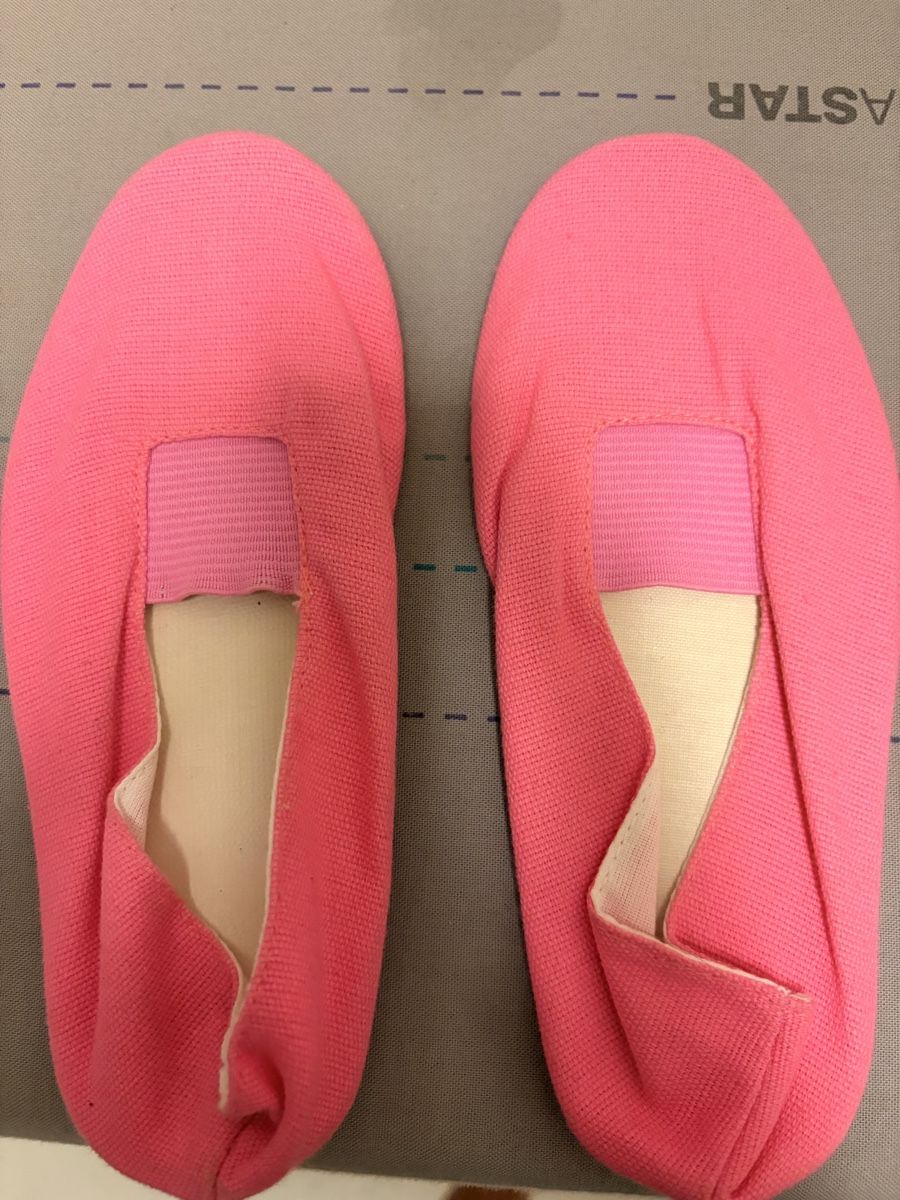 Schuhe für Jungen: Turntäppeli 29 – Gebraucht aus Basel von RausindieNatur
