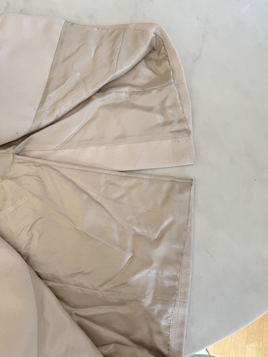Max Mara Cappotti: Max Mara Studio Mantel in creme weiss – Usato da Zürich venduto da smi_57ql 5