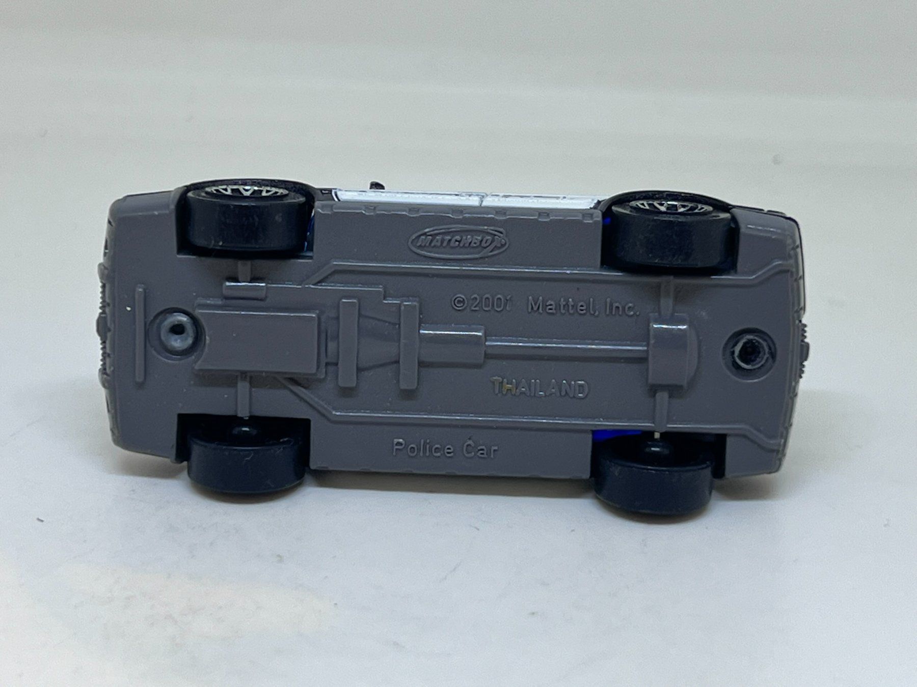 Matchbox Modellini d'auto: Matchbox Police Car #735 – Usato da Wildegg venduto da LaaBoutique 3