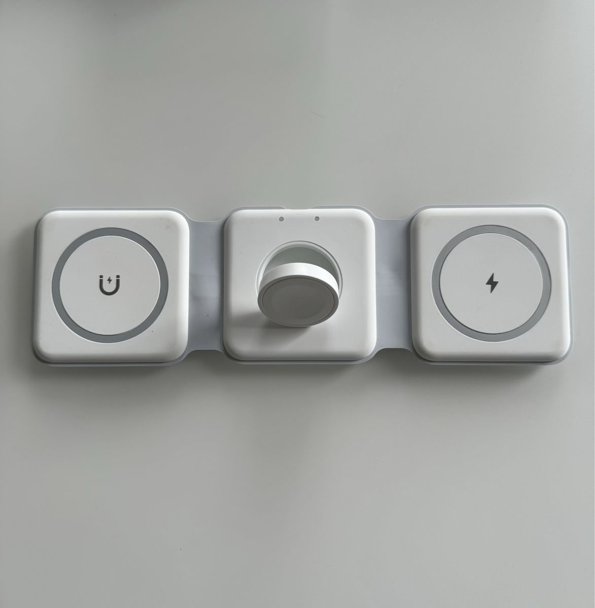 Caricabatterie: Magnetic Wireless Charger – Usato da Stäfa venduto da zimmizh 3