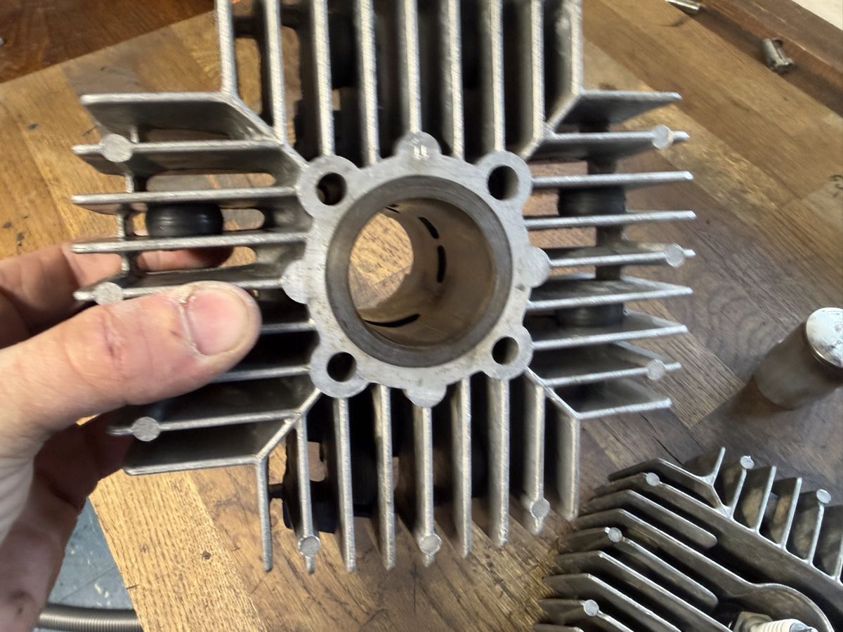 Mofa-Ersatzteile: Puch Supermaxi Zylinder KAT original komplett – Gebraucht aus Bolken von si.x.las 4