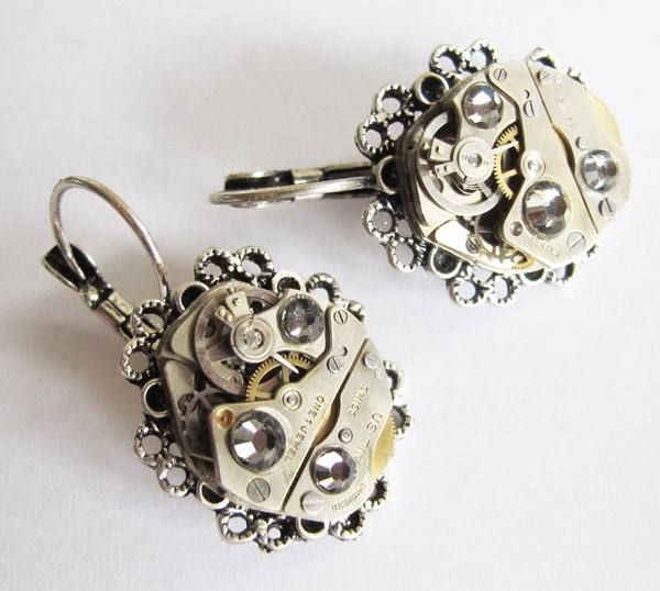 Altri gioielli: 1 Paar Uhrknall`s Steampunk Ohrhänger – Nuovo (secondo la descrizione) da Schwanden GL venduto da UHRKNALL 2